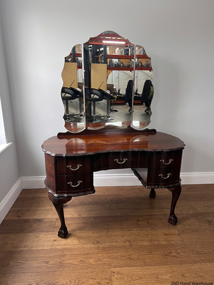 Vintage Style Triple Mirror Dressing Table with Ball & Claw Feet — Detached Side Mirror – styled product image