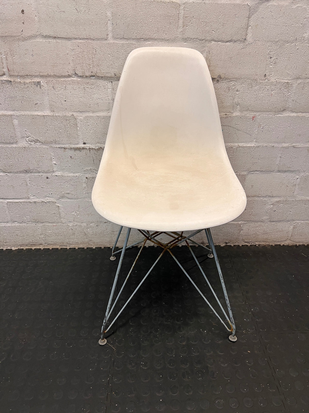 White Moulded Dining Chair with Metal Eiffel Base – main front view