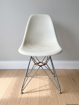 White Moulded Dining Chair with Metal Eiffel Base – styled product image
