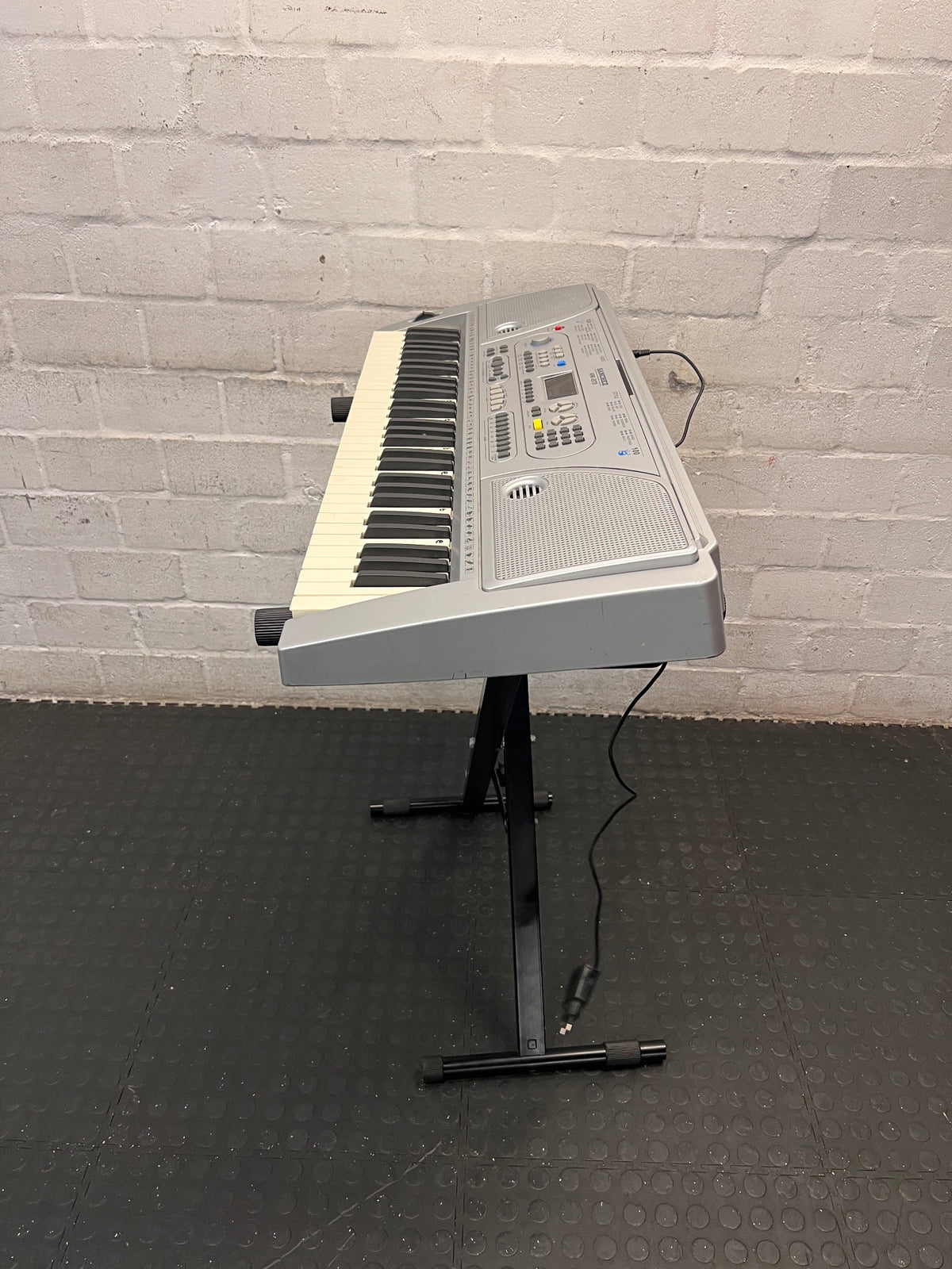 Sanchez Silver Electronic Keyboard with Stand — Good Working Order; Fair Condition – condition detail