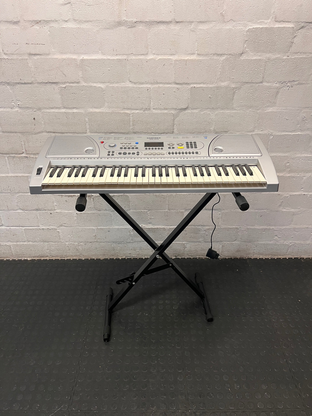 Sanchez Silver Electronic Keyboard with Stand — Good Working Order; Fair Condition – main front view