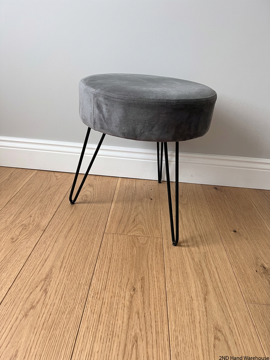 Grey Upholstered Ottoman with Black Hairpin Legs — Good Working Order – styled product image