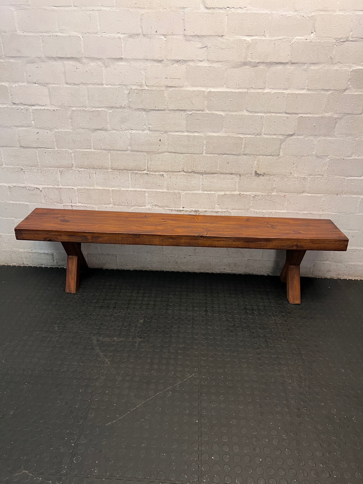 Rustic Wooden Bench with X-Frame Legs – condition detail