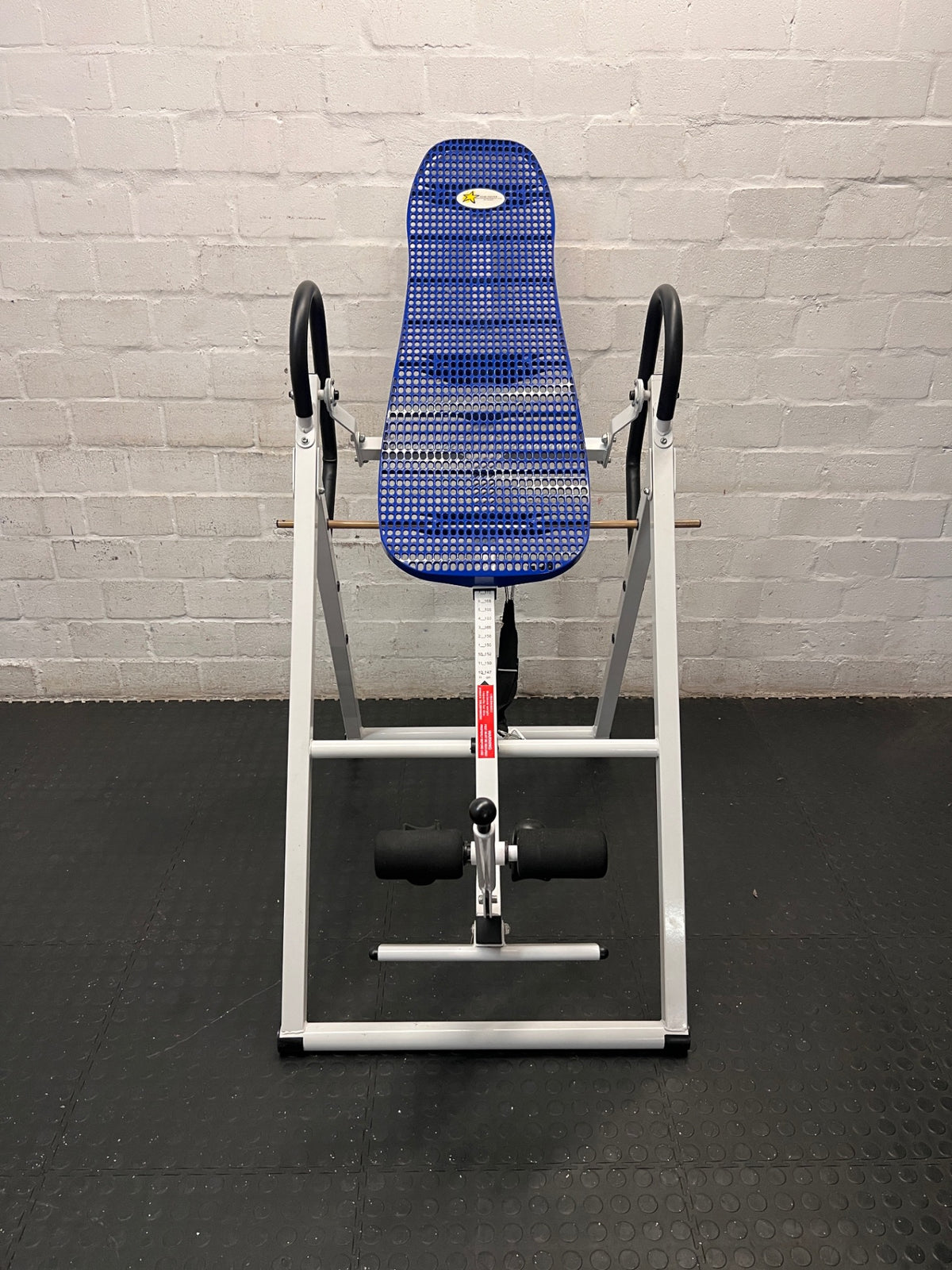 Star Teeter White and Blue Inversion Table — Good Working Order – top view