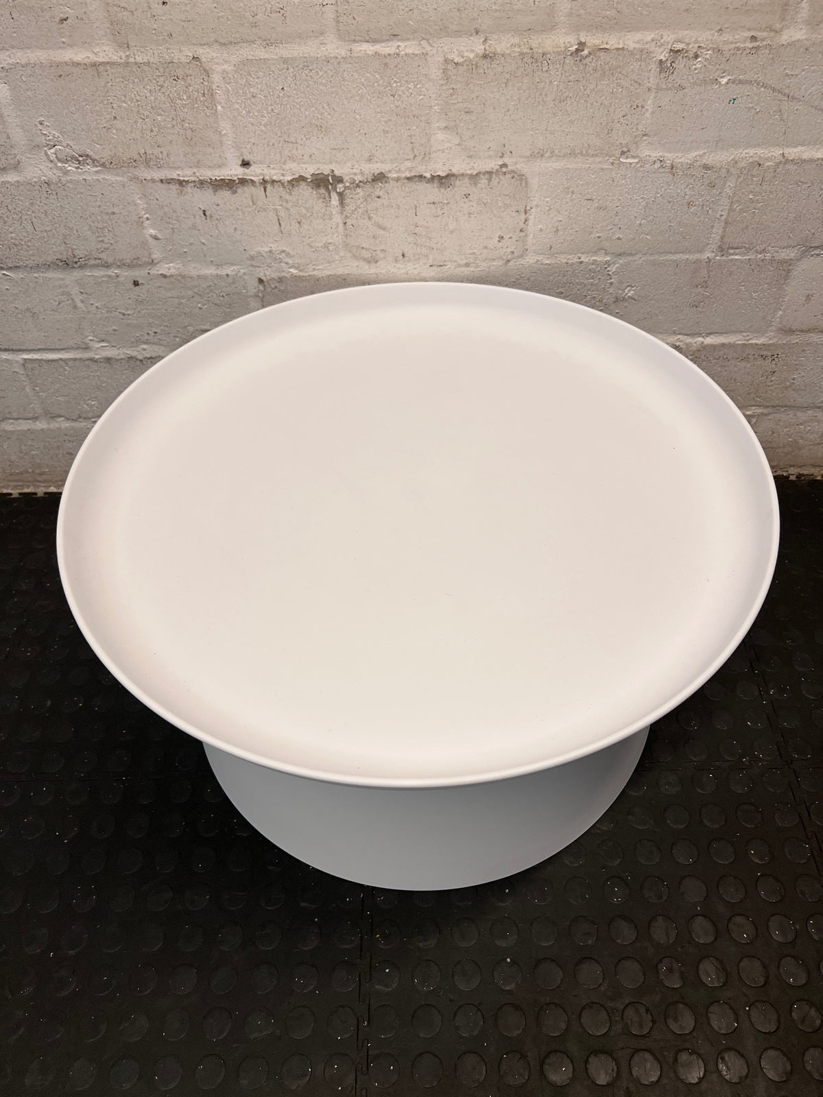 Round White Pedestal Coffee Table — Good Working Order – back view