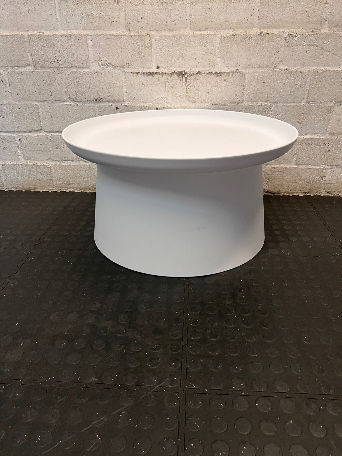 Round White Pedestal Coffee Table — Good Working Order – side view