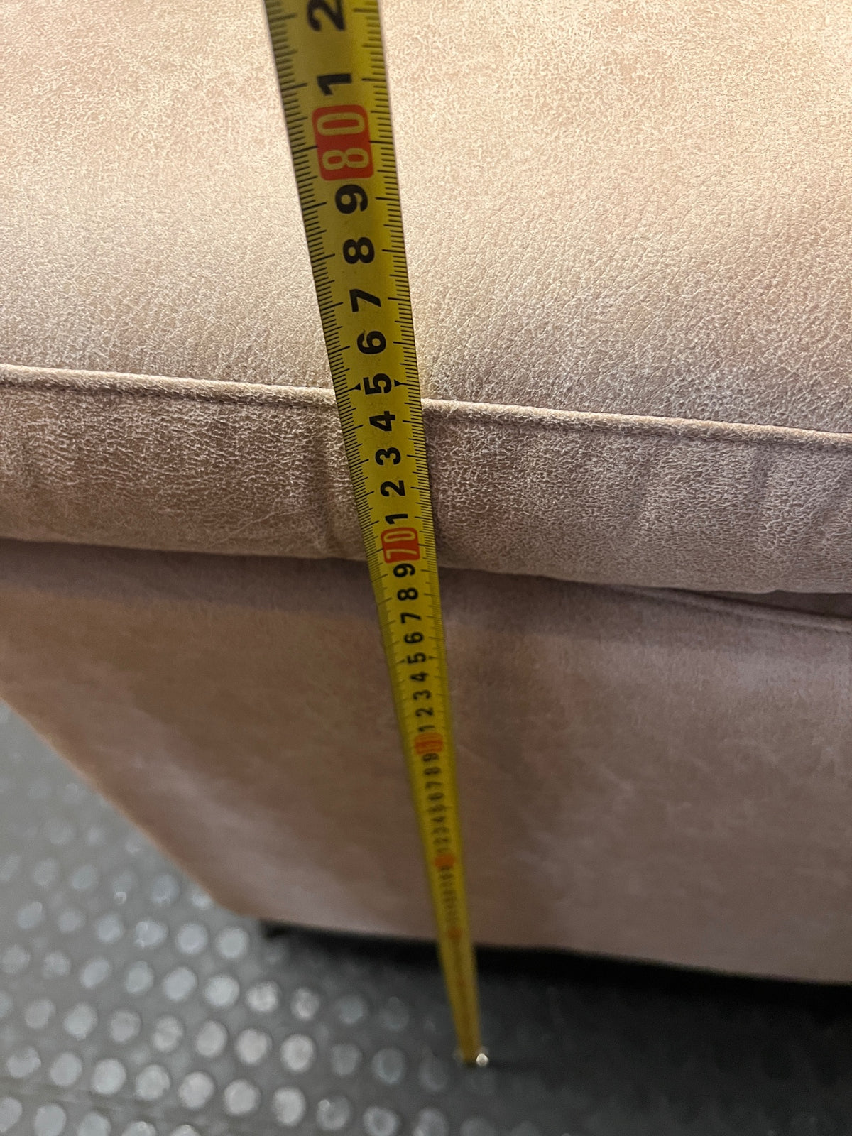 Cielo Beige Corner Couch with Daybed and Adjustable Headrests — Very Good Condition – height measurement
