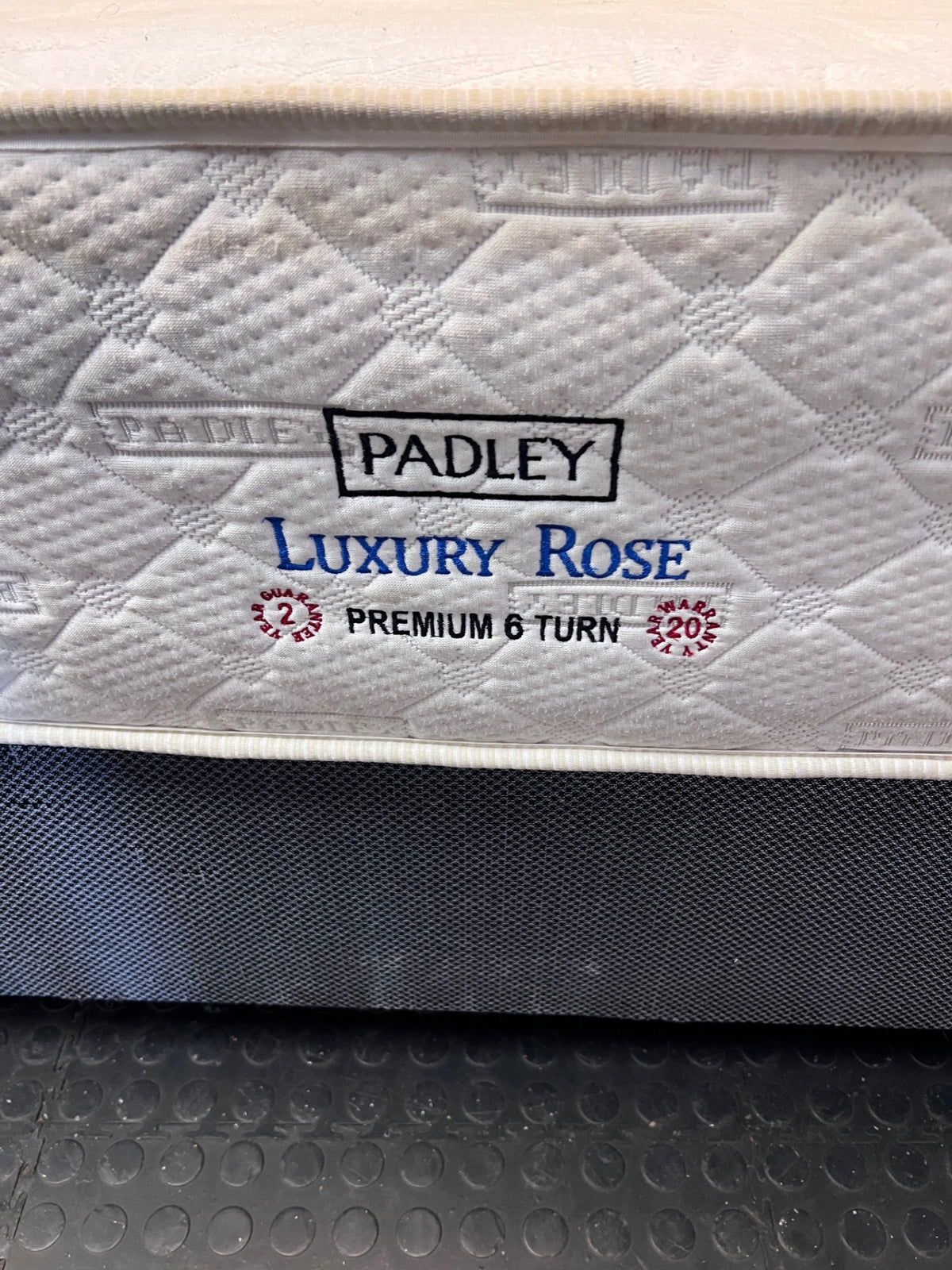 Padley Luxury Rose Double Base Set — Well Used with Visible Marks – condition detail