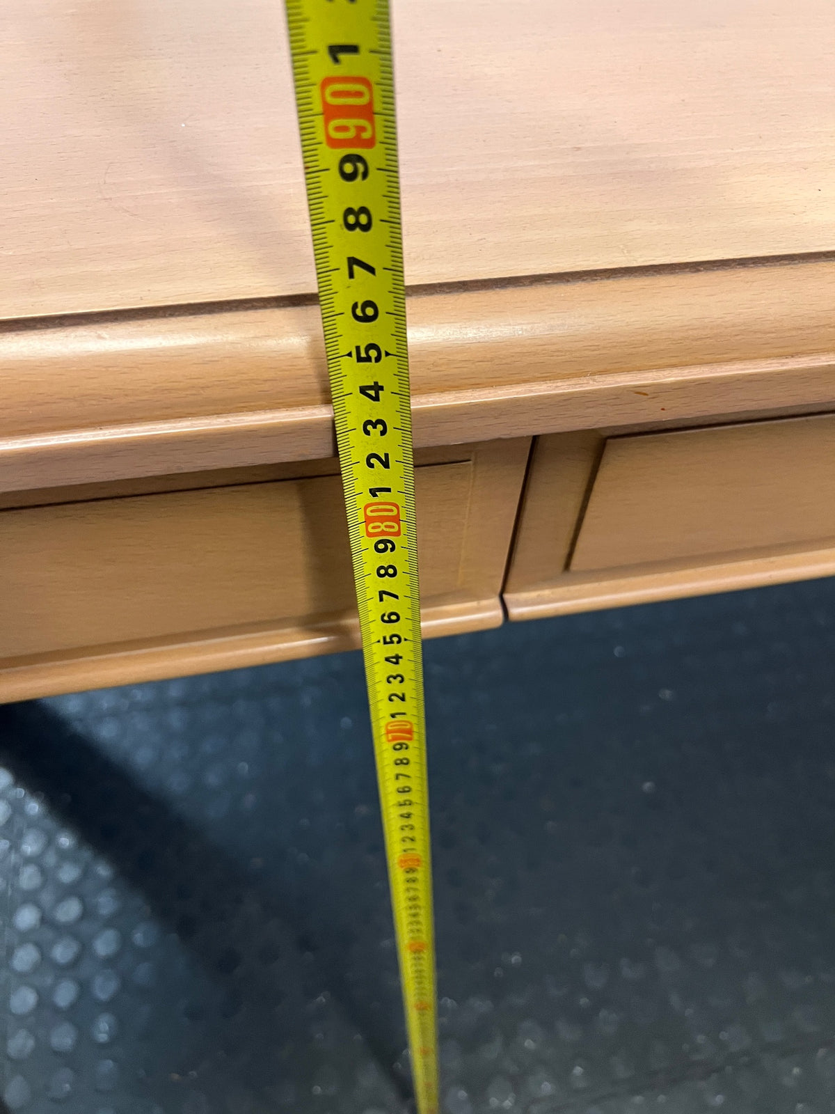 Beechwood Office Desk with 3 Drawers — Surface Mark on Desk Top – height measurement