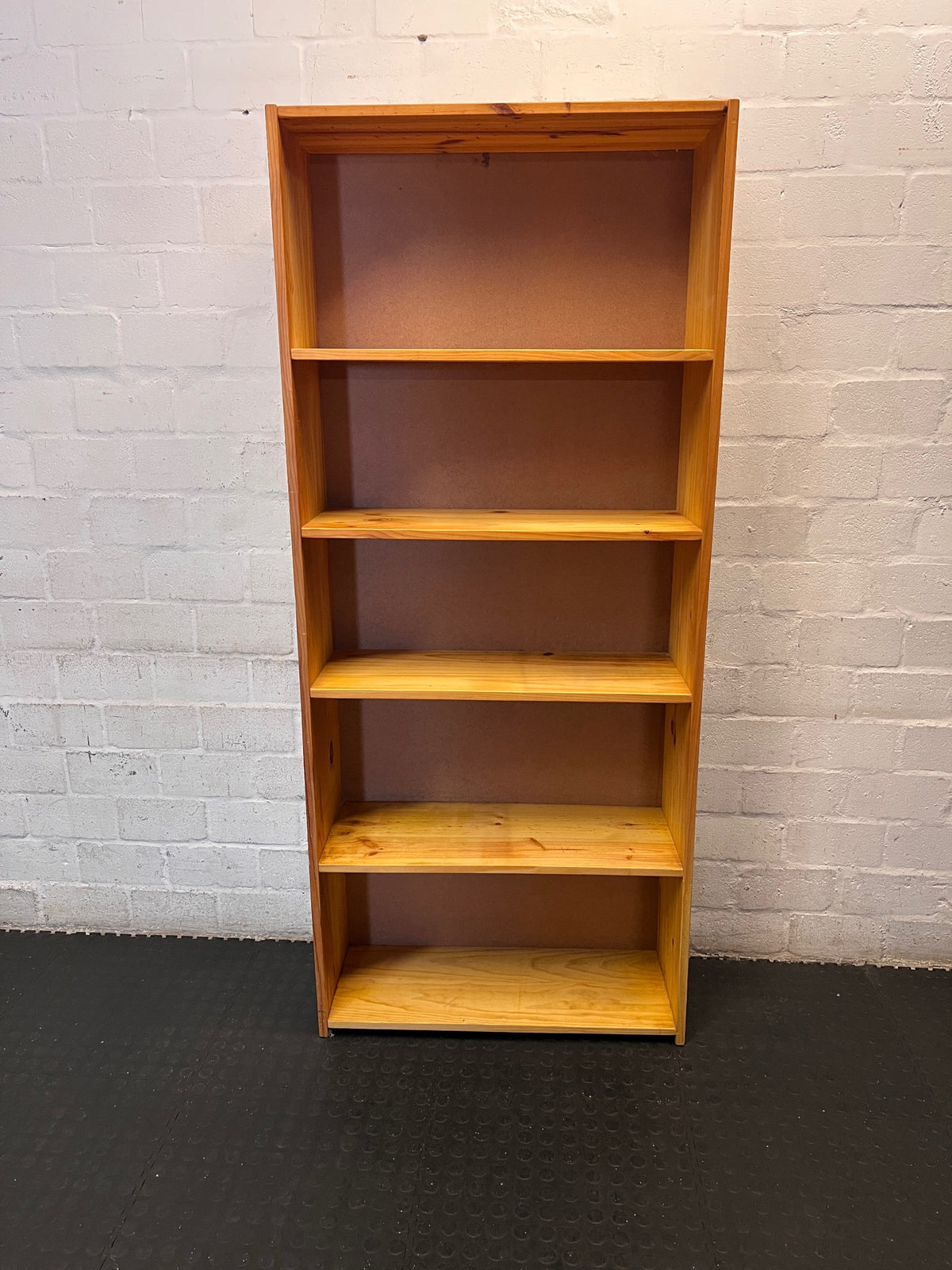 Natural Pine 5-Tier Bookshelf — Good Working Order – main front view