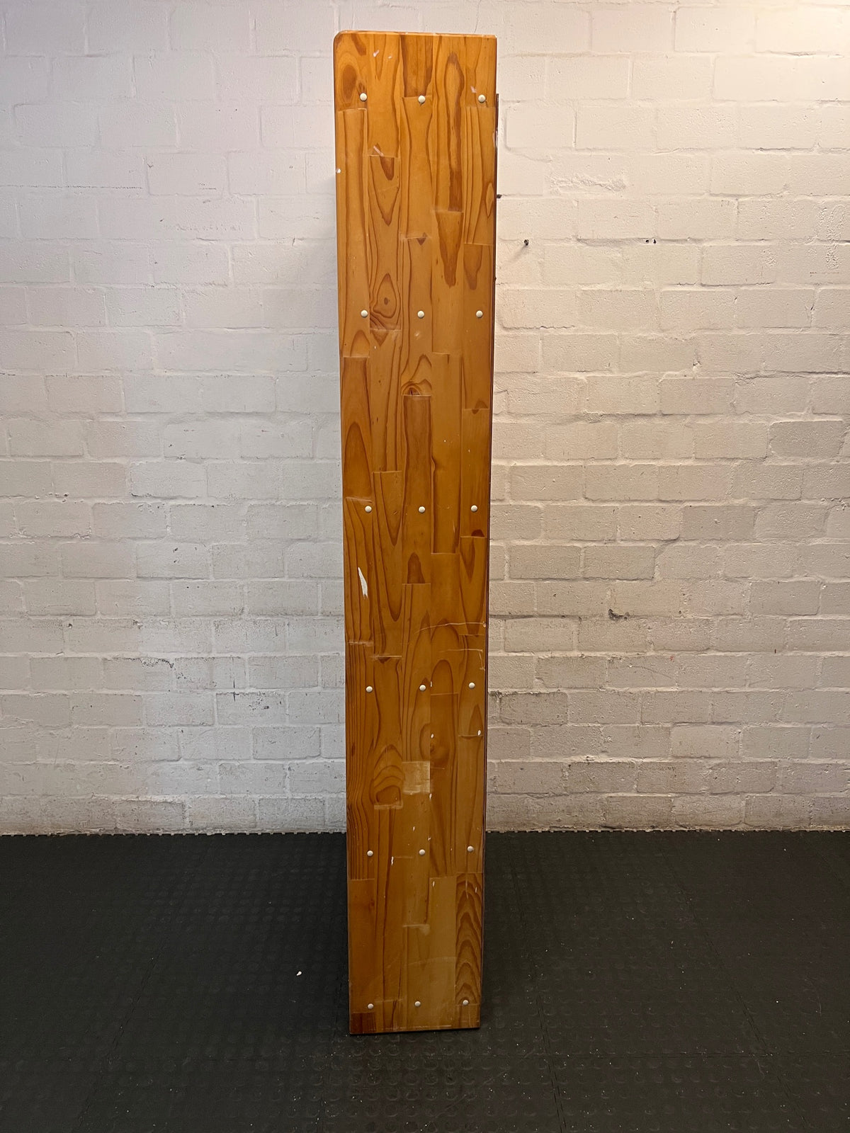 Tall 5-Tier Pine Bookshelf — Pine Bookshelf with Ornate Cornices – side view