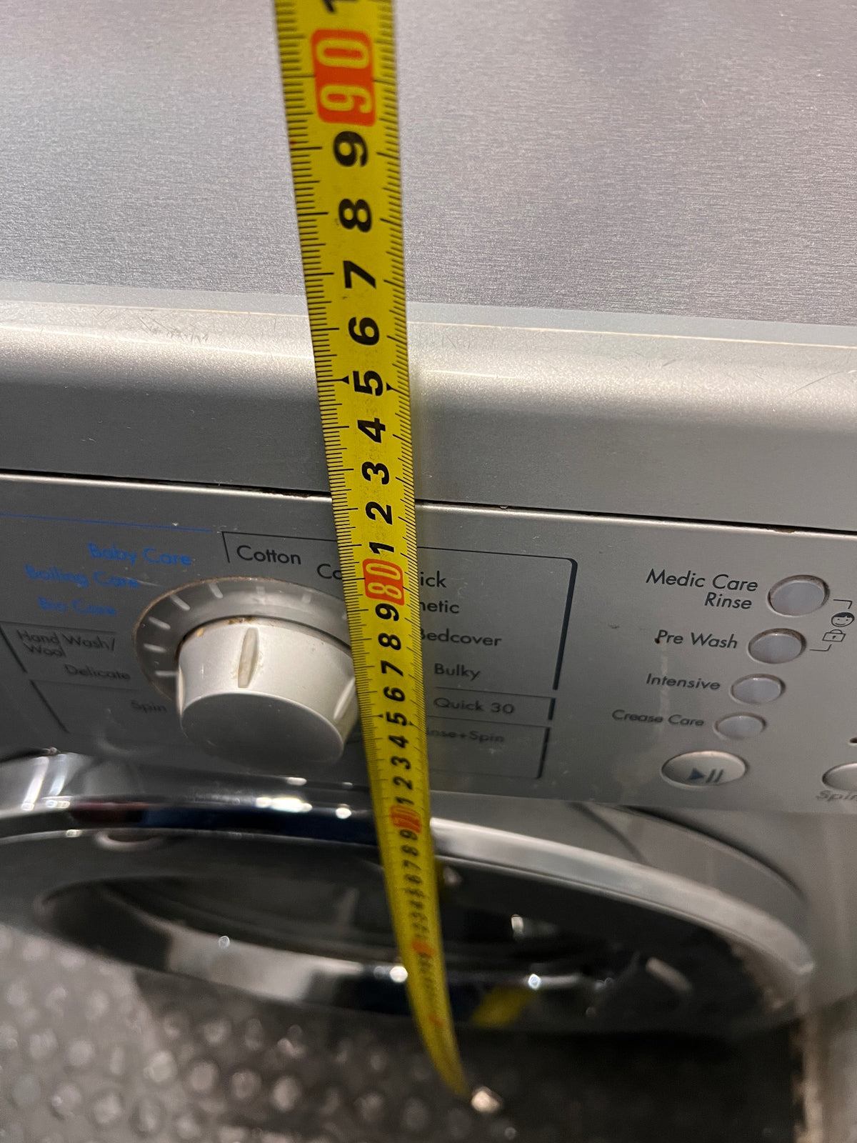 LG 7kg Front Loader Washing Machine in Silver — Good Working Order – height measurement
