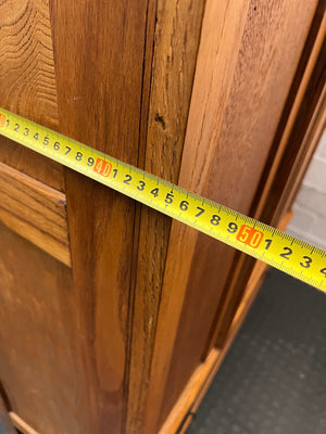 Vintage-Style Wooden Wardrobe with Mirrored Door – width measurement