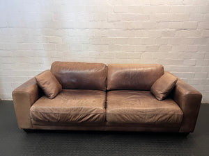 3 Seater Coricraft Leather Couch — Good Working Order – main front view