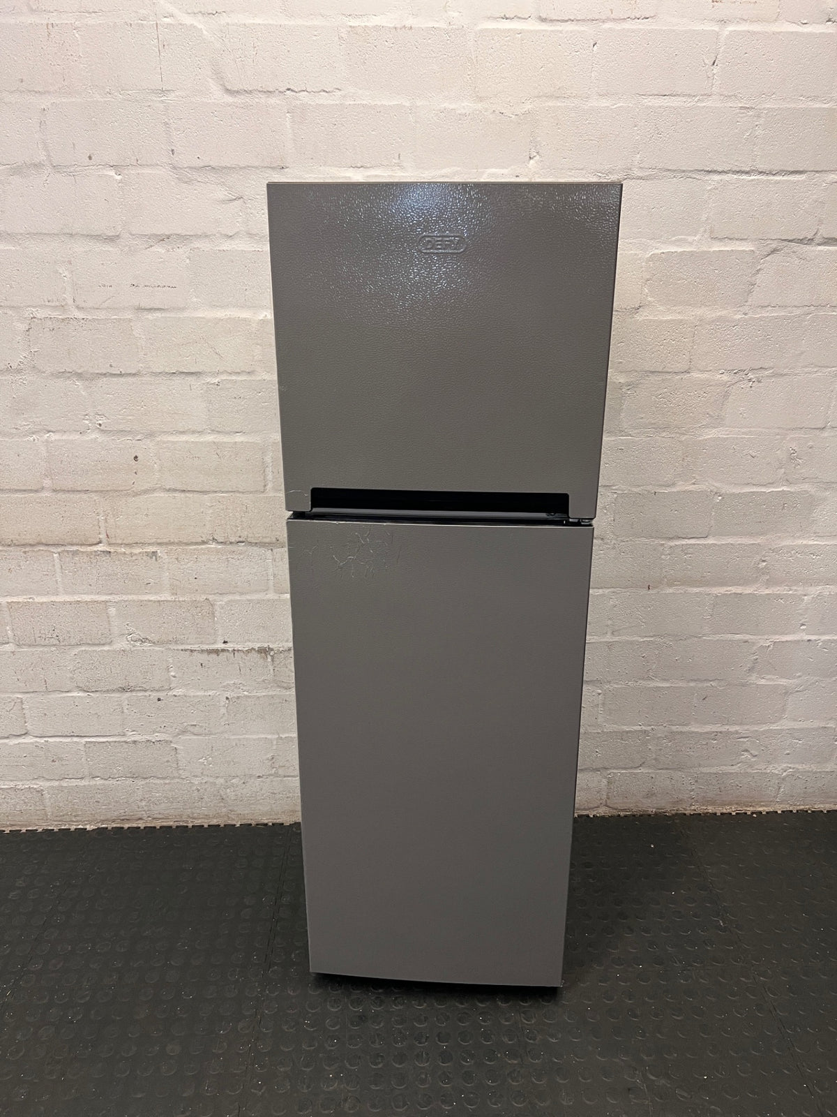 Defy Silver Two-Door Fridge Freezer — Good Working Order – main front view