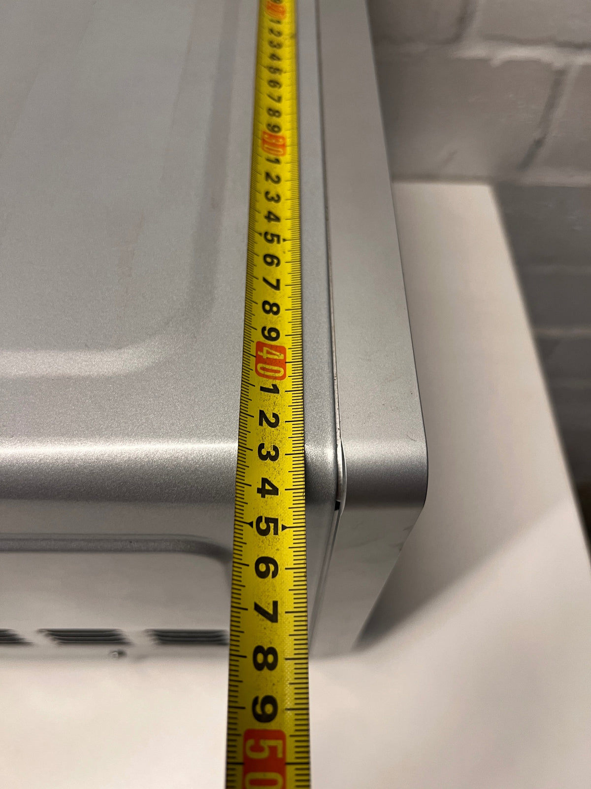 Safeway Countertop Microwave in Silver Finish — Good Working Order – width measurement