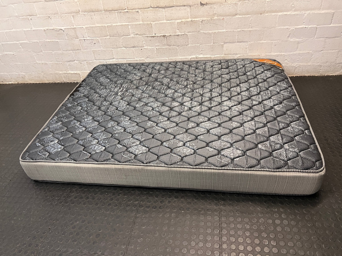 Queen Size Quilted Pattern Mattress – top view