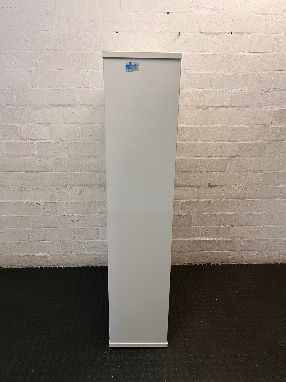 Classic White 4-Tier Bookshelf – side view