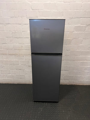 Hisense Silver Top-Freezer Fridge — Good Working Order – main front view