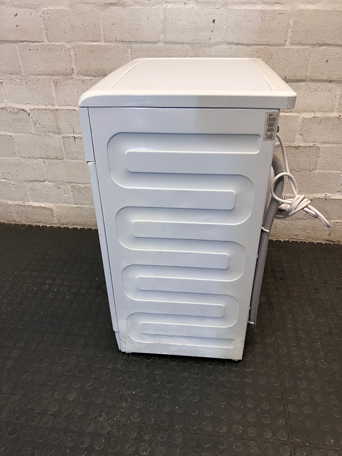 Defy 6kg White Front Loader Washing Machine — Door Hard to Close and Missing Drain Cover – condition detail