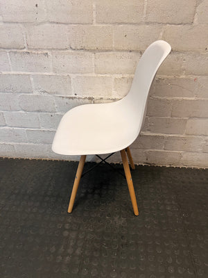 White Moulded Dining Chair with Wooden Legs — Good Working Order – side view