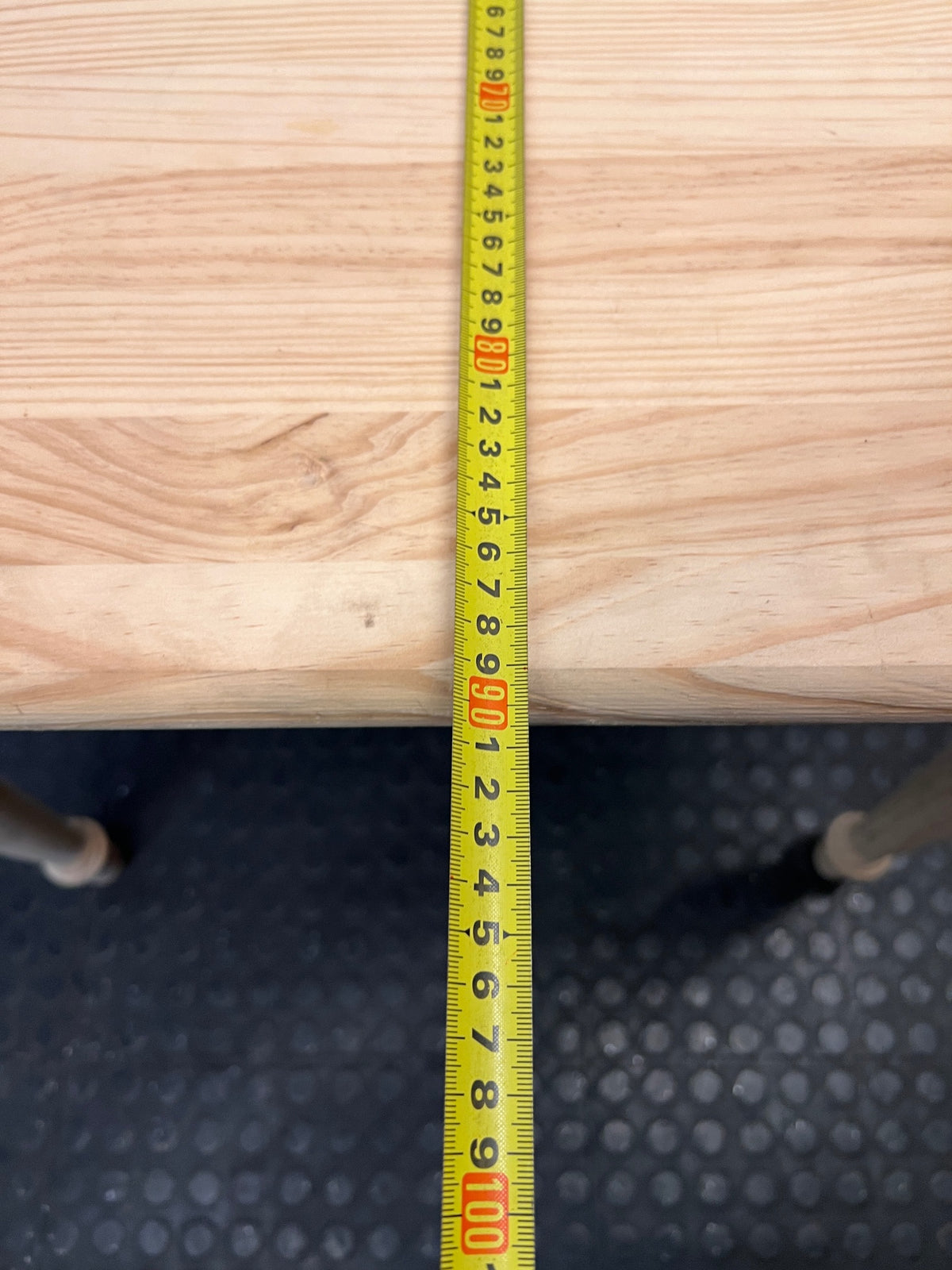 Square Pine Dining Table with Turned Legs — Feet Not Properly Installed – width measurement