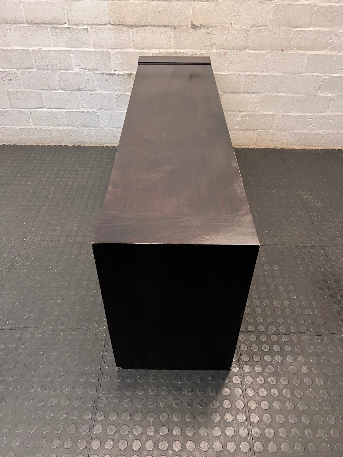Dark Wood Low-Profile TV Unit with Two Drawers – condition detail
