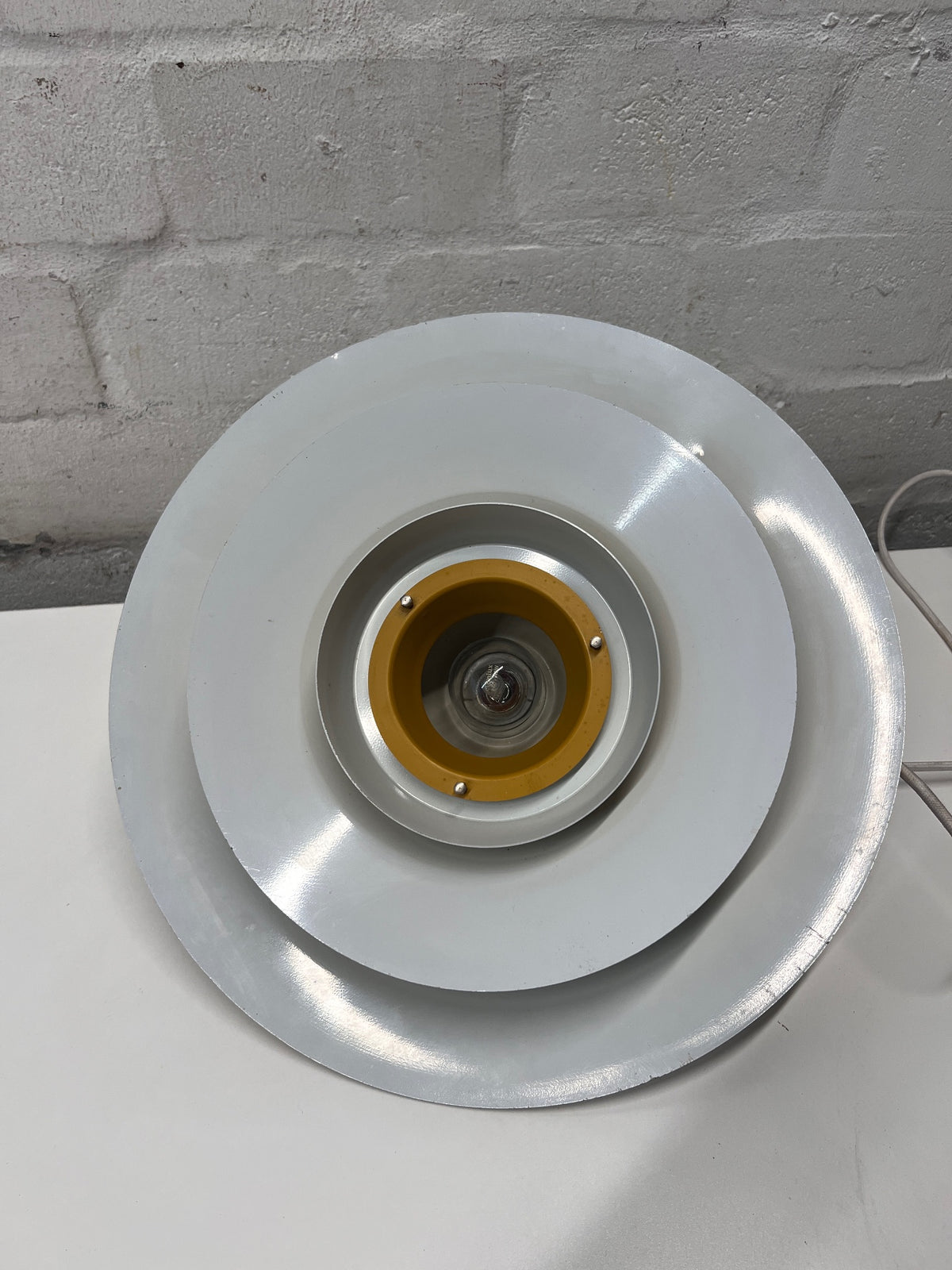 Tiered Gold and Yellow Metallic Pendant Light – condition detail