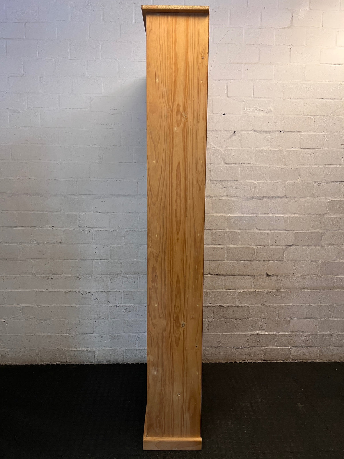 Tall Oak-Finish 7-Tier Bookshelf — Good Used Condition – side view