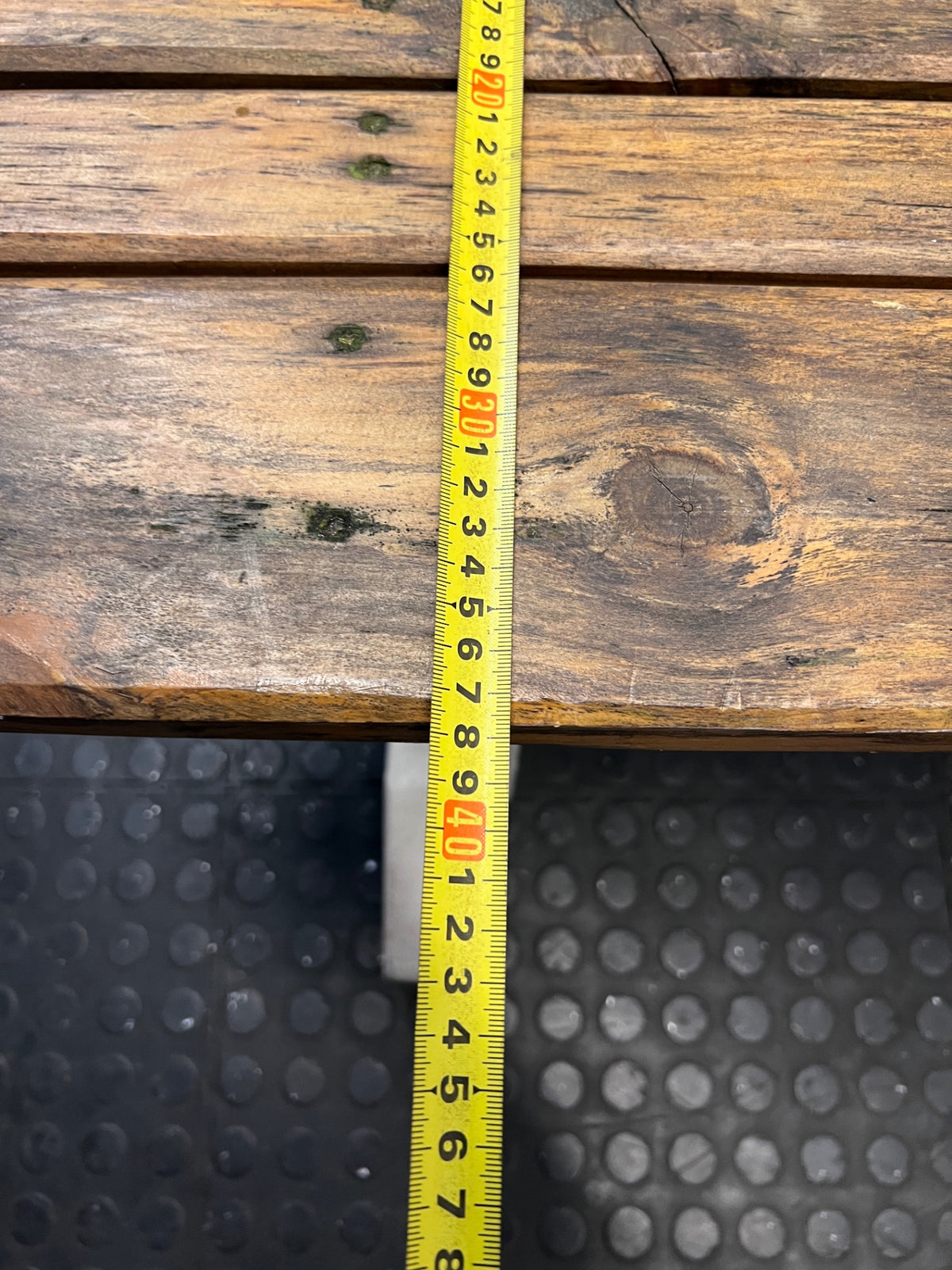 Golden Brown and White Wooden Garden Bench — Weather Soiled Wood Surfaces – depth measurement