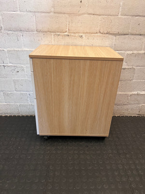 Three-Drawer Mobile Office Pedestal with Wood-Look Top – condition detail