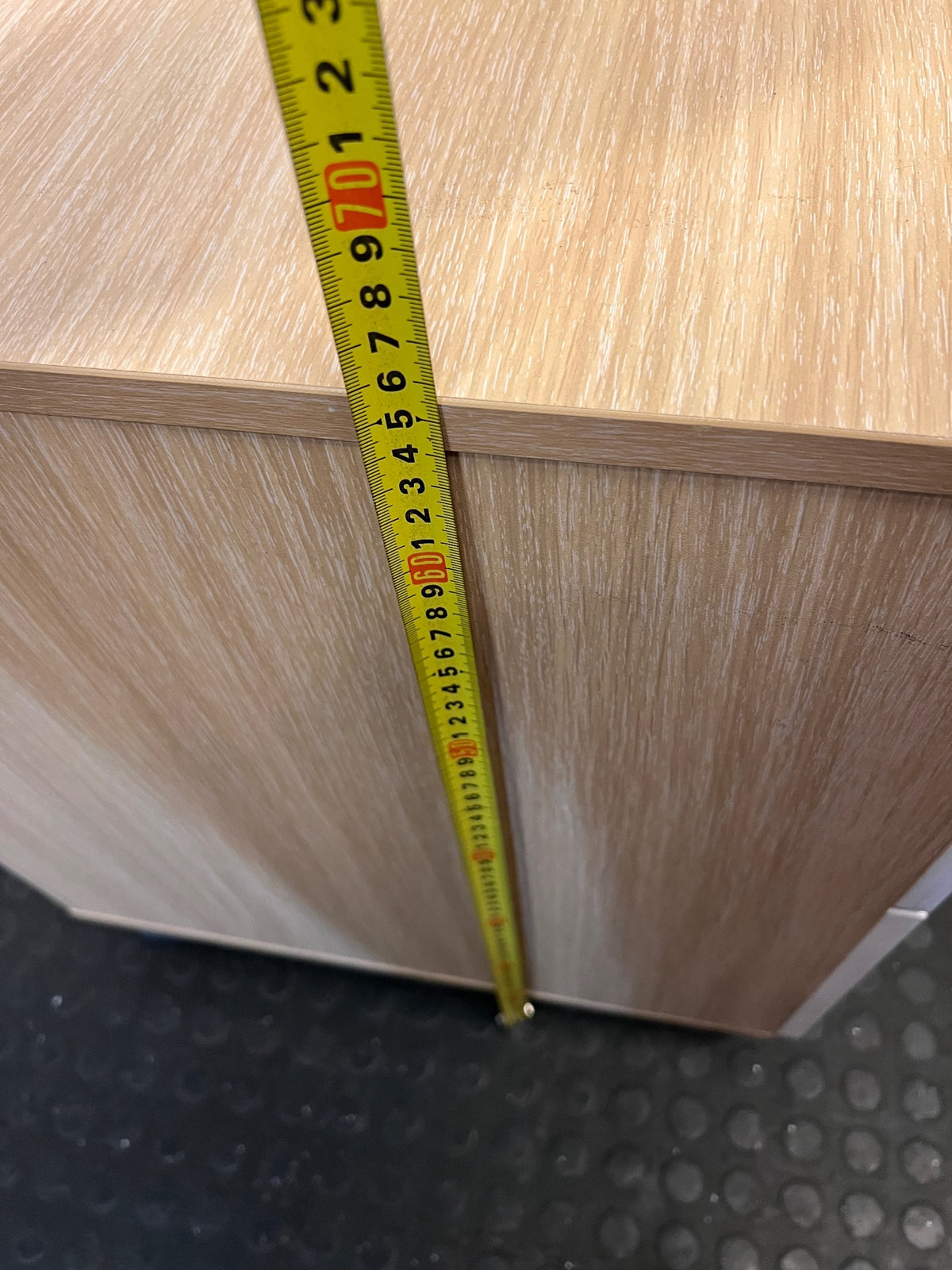 Three-Drawer Mobile Office Pedestal with Wood-Look Top – height measurement