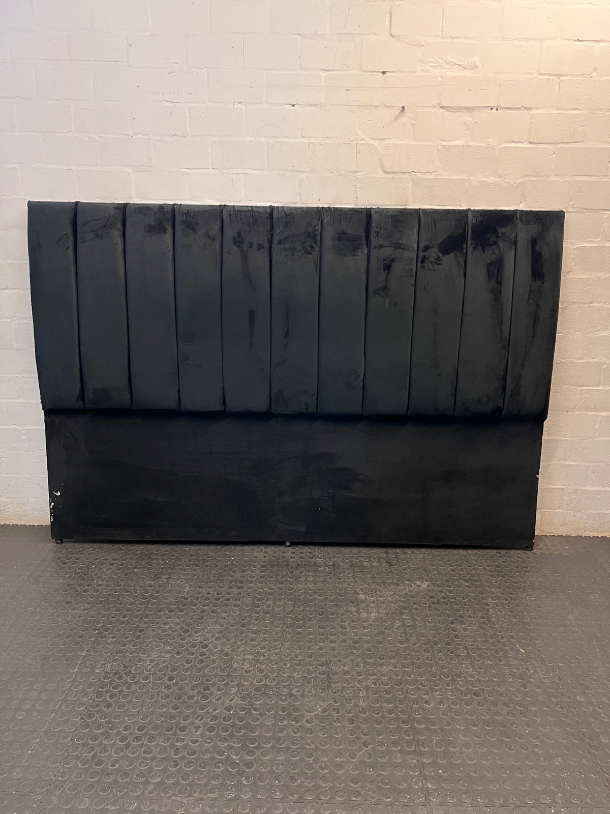 King Vertical Panelled Upholstered Headboard in Black – side view