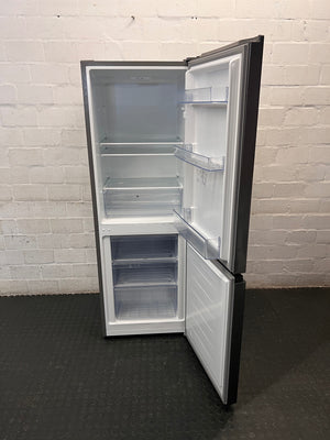 Hisense Silver Fridge-Freezer with Integrated Handles — Good Working Order – side view