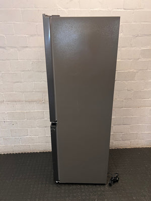 Hisense Silver Fridge-Freezer with Integrated Handles — Good Working Order – top view