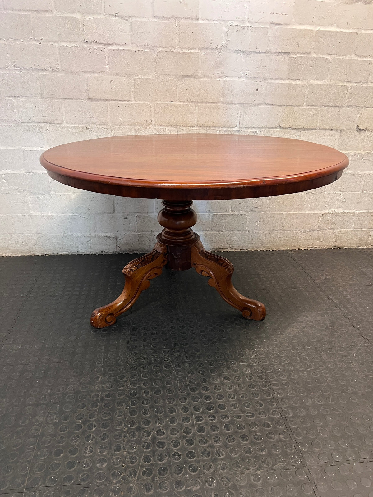 Antique Style Round Wood Pedestal Dining Table — Used; Fair Condition – condition detail