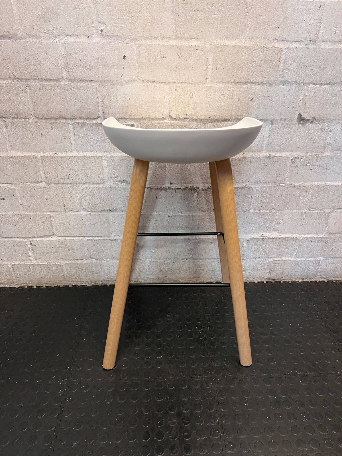 White Decofurn Bar Stool with Wooden Legs — Good Working Order – back view