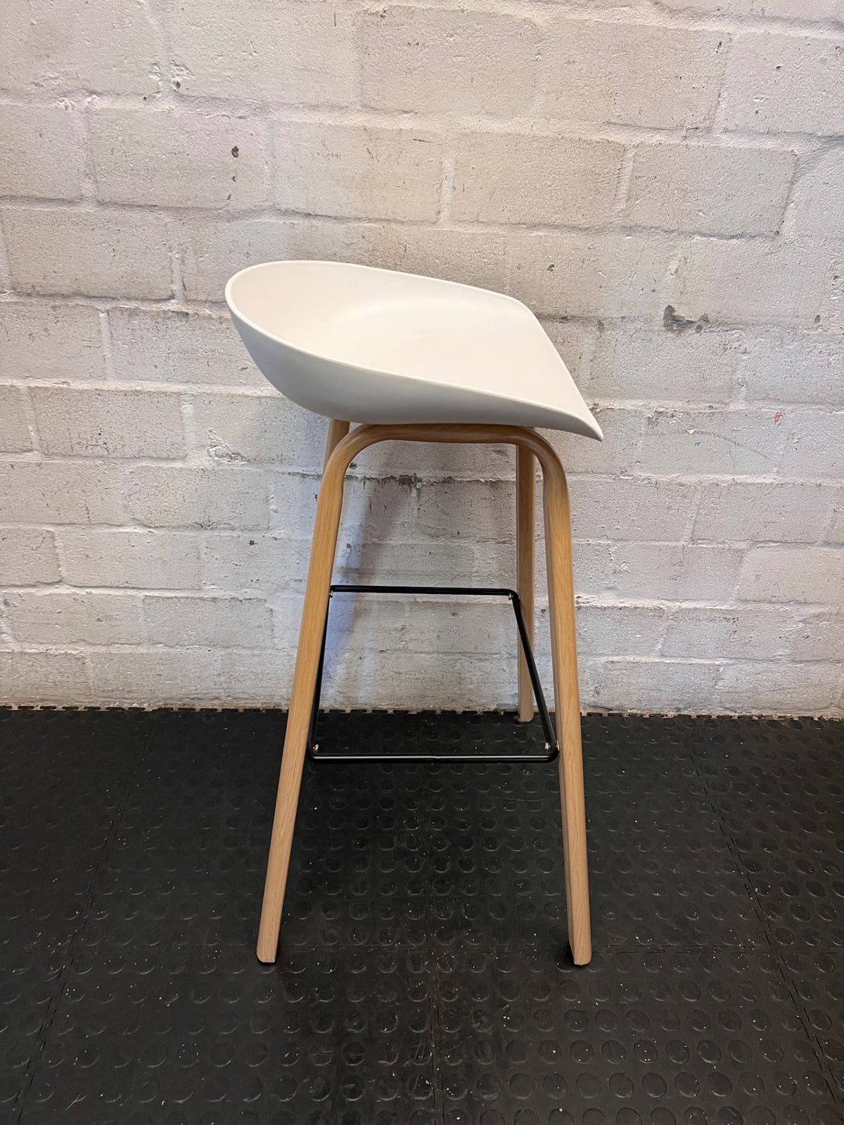 White Decofurn Bar Stool with Wooden Legs — Good Working Order – top view