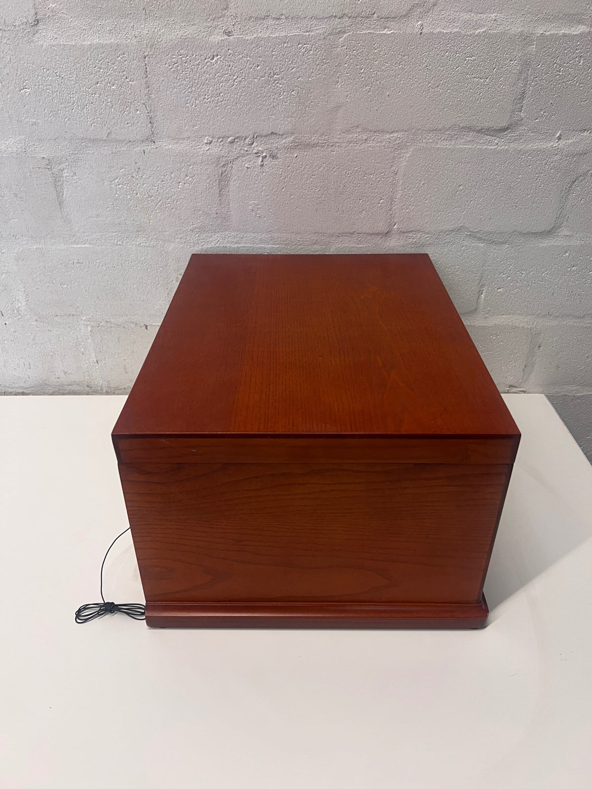 Vintage Style Wood-Effect All-in-One Music System – top view