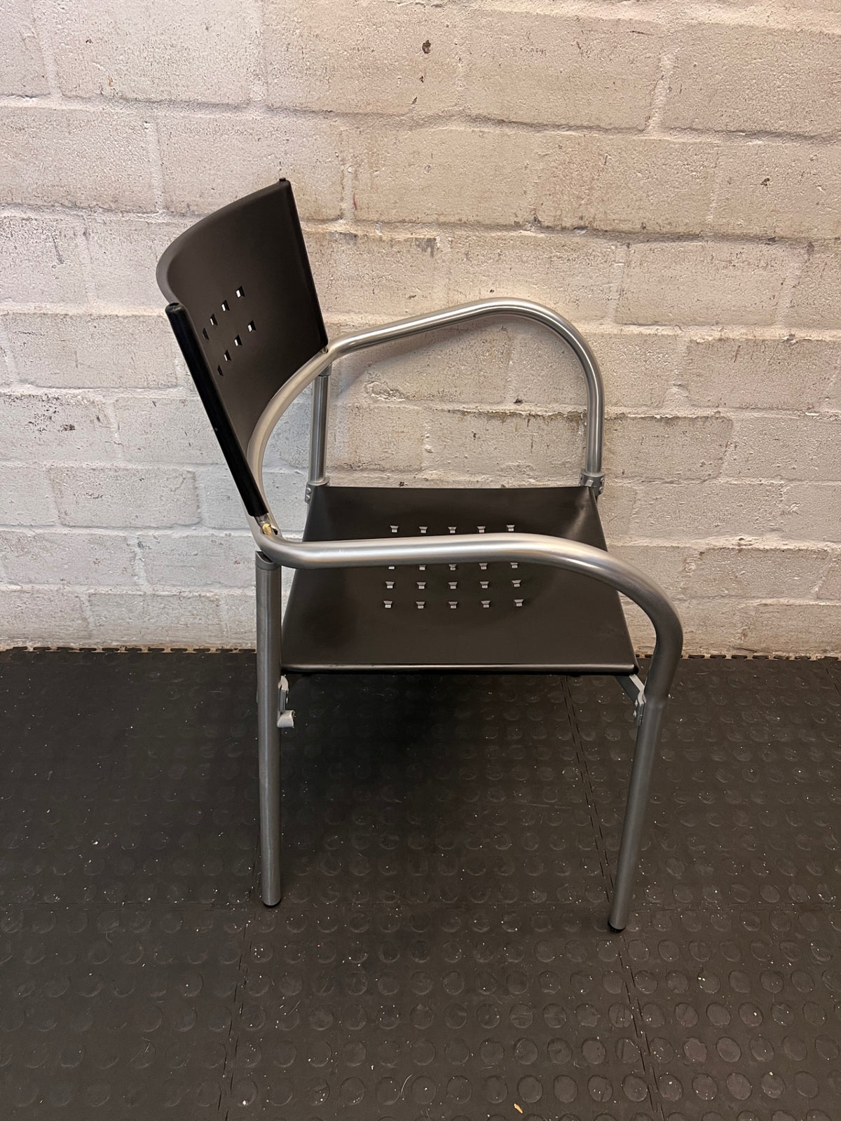 Mid-Back Silver and Black Metallic Office Chair — Broken Parts and Collection Damage – top view