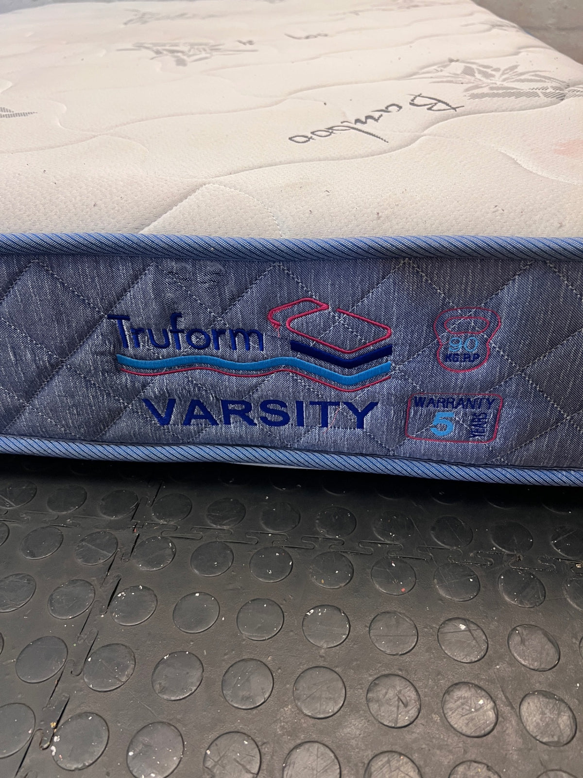 Truform Varsity Double Memory Foam Mattress – condition detail