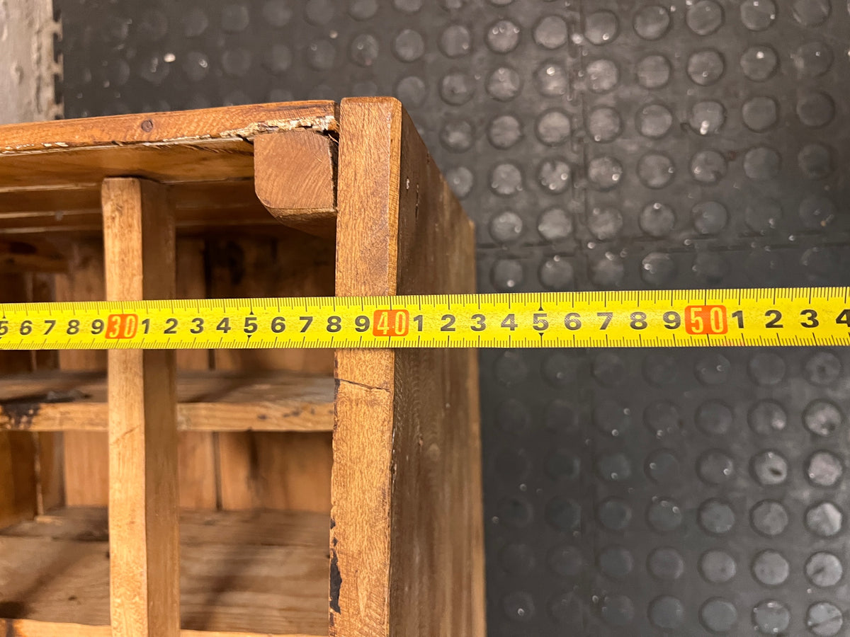 Rustic Wooden Wine Crate with Dividers – width measurement