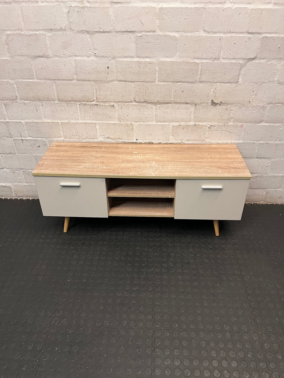 Oak and Grey Two-Tone TV Unit with Tapered Legs – main front view