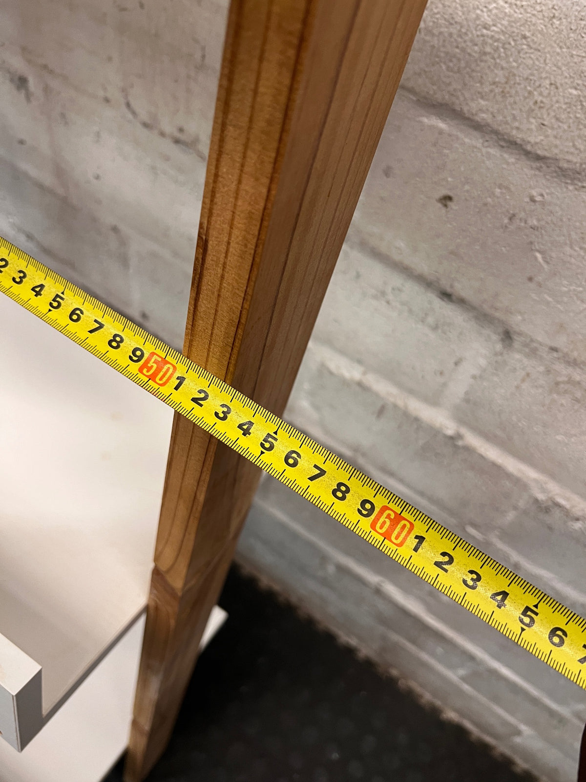 White and Wood Leaning Ladder Bookshelf – depth measurement