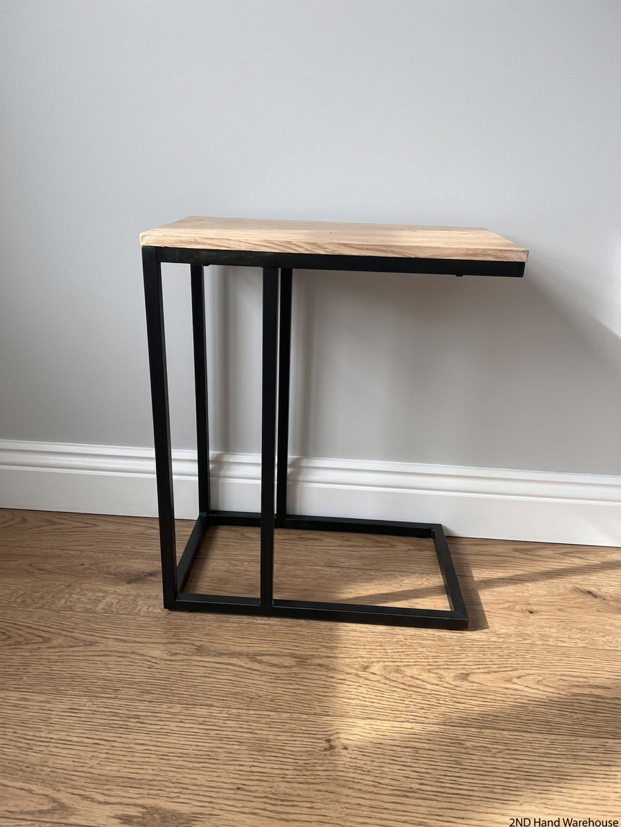 Industrial Style C-Shaped Side Table with Oak Finish Top – styled product image