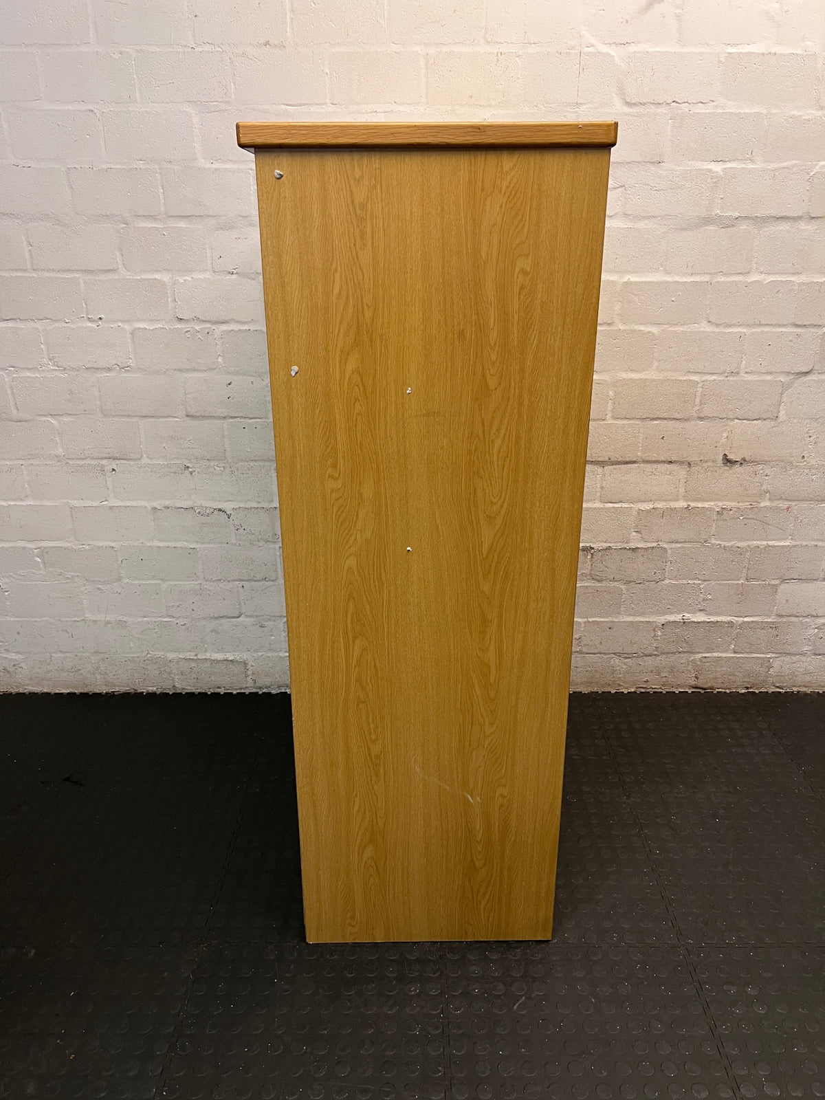 Two-Door Oak Colour Office Cupboard – condition detail