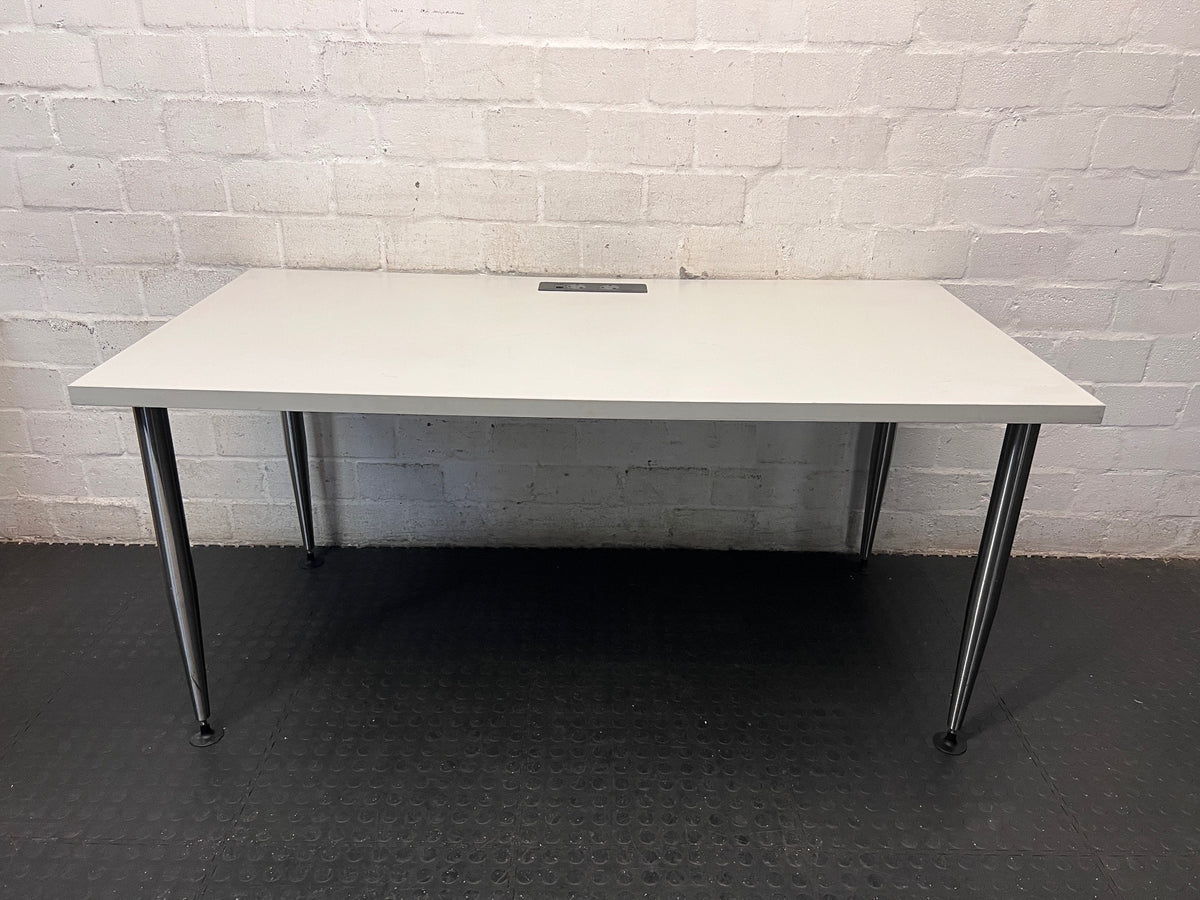 Modern Grey Office Desk with Chrome Legs and Power Port – condition detail