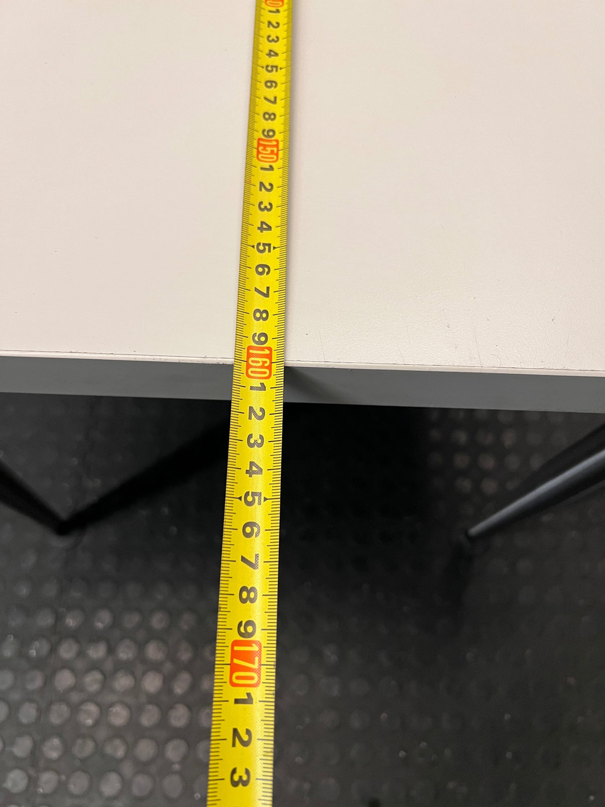 White Rectangular Office Desk with Tapered Metal Legs – width measurement