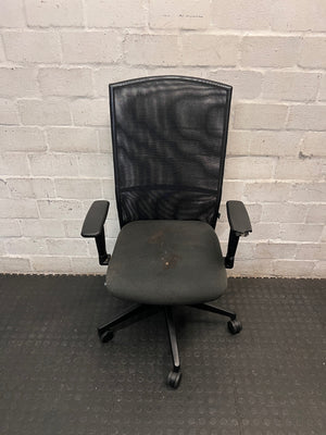 Black Mesh High-Back Office Chair – main front view