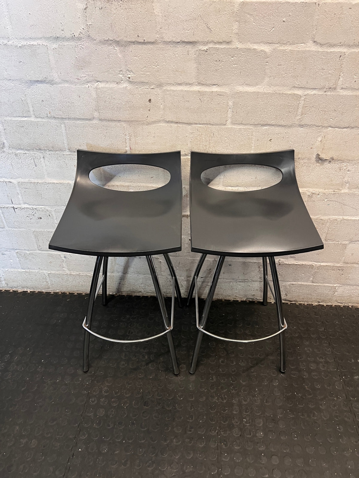 Modern Black Bar Stool with Chrome Legs – side view